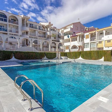 1 Bedroom Cozy Apartment In Torrevieja Exterior foto